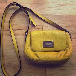 Gently Used Michael Kors Crossbody Bag
